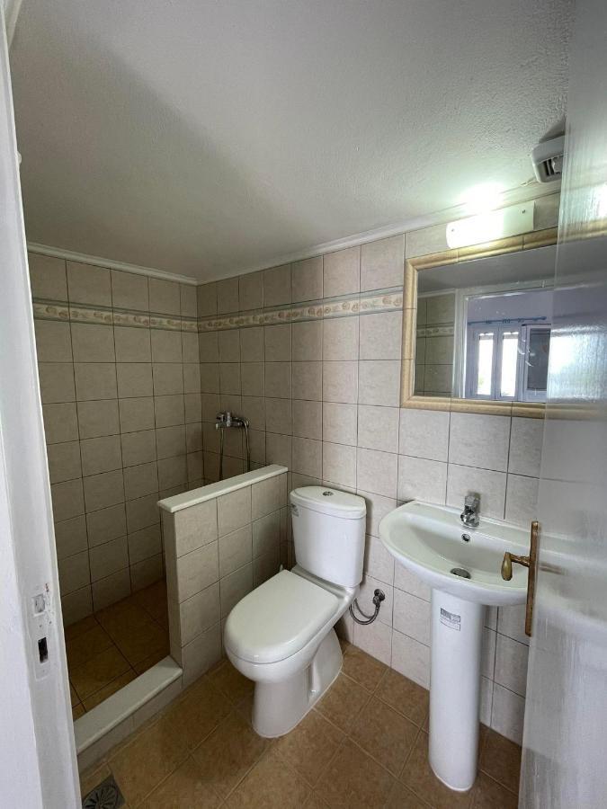 Argo Apartment Myrties